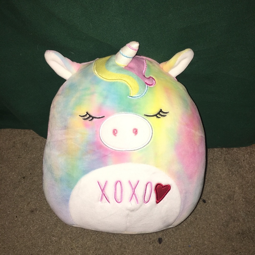 valentine’s day squishmallow